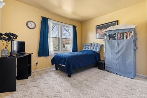 Tiny photo for 176 Appleby Drive, Glendale Heights, IL 60139 (MLS # 12618202)