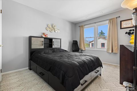 Tiny photo for 176 Appleby Drive, Glendale Heights, IL 60139 (MLS # 12618202)