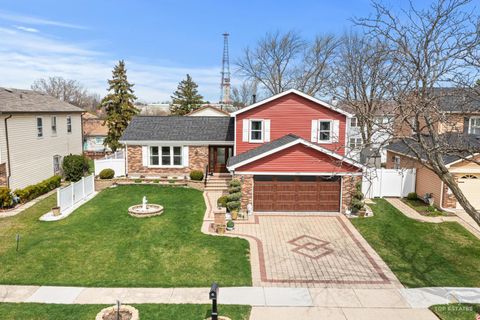 Tiny photo for 176 Appleby Drive, Glendale Heights, IL 60139 (MLS # 12618202)