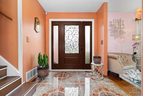 Tiny photo for 176 Appleby Drive, Glendale Heights, IL 60139 (MLS # 12618202)