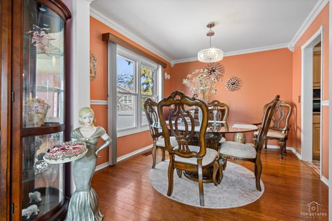 Tiny photo for 176 Appleby Drive, Glendale Heights, IL 60139 (MLS # 12618202)