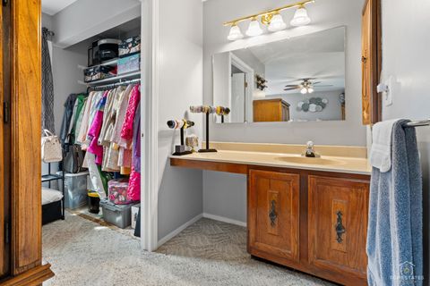 Tiny photo for 176 Appleby Drive, Glendale Heights, IL 60139 (MLS # 12618202)