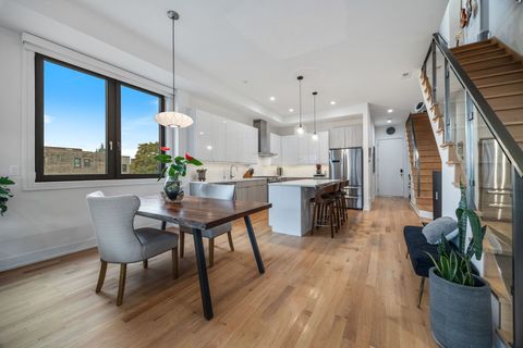 Tiny photo for 2116 W Chicago Avenue #3W, Chicago, IL 60622 (MLS # 12493878)
