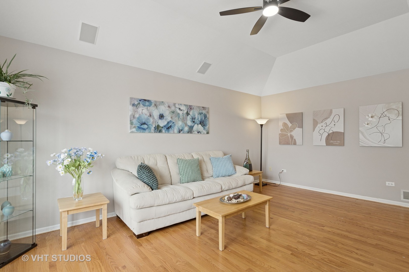 216 Rosewood Court