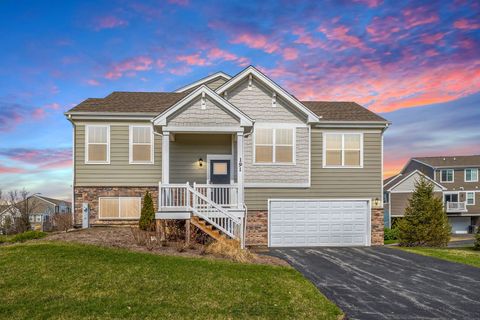 Tiny photo for 191 Goldenrod Drive, Elgin, IL 60124 (MLS # 12591007)