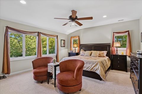 Tiny photo for 16280 W Woodbine Circle, Vernon Hills, IL 60061 (MLS # 12504517)