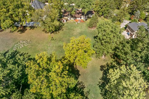 Tiny photo for 16280 W Woodbine Circle, Vernon Hills, IL 60061 (MLS # 12504517)