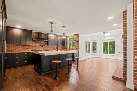 Tiny photo for 63 Oak Creek Drive, Yorkville, IL 60560 (MLS # 12415774)