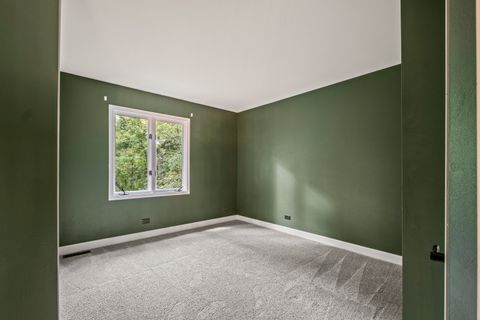 Tiny photo for 63 Oak Creek Drive, Yorkville, IL 60560 (MLS # 12415774)