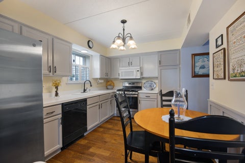 Tiny photo for 6719 White Tail Lane #1E, Tinley Park, IL 60477 (MLS # 12735776)