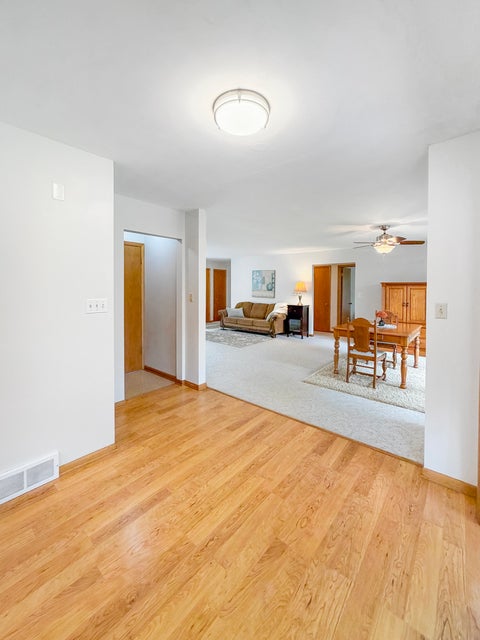 Tiny photo for 1353 Empire Court, Freeport, IL 61032 (MLS # 12759969)
