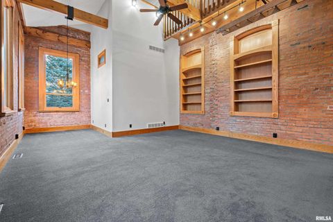 Tiny photo for 7216 VALLEY Drive, Bettendorf, IA 52722 (MLS # QC4269127)