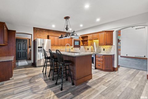 Tiny photo for 7216 VALLEY Drive, Bettendorf, IA 52722 (MLS # QC4269127)