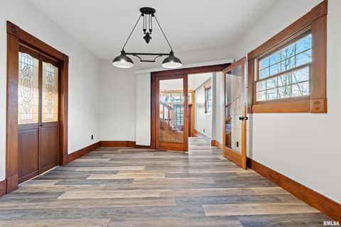 Tiny photo for 7216 VALLEY Drive, Bettendorf, IA 52722 (MLS # QC4269127)