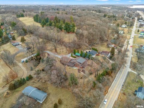 Tiny photo for 7216 VALLEY Drive, Bettendorf, IA 52722 (MLS # QC4269127)