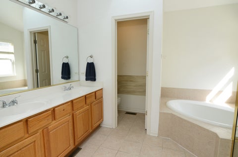 Tiny photo for 688 Stewart Avenue, North Aurora, IL 60542 (MLS # 12771006)