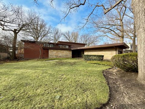 94 Oakmont Road Highland Park IL 60035