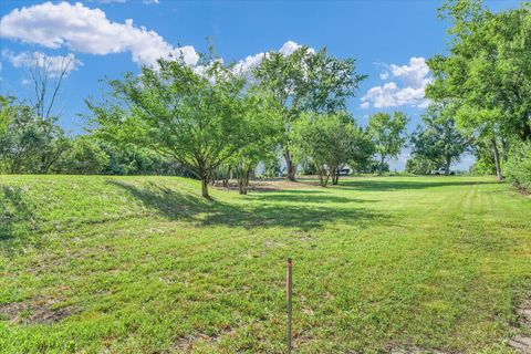 Tiny photo for 50 Moss Lake Drive, Farmer City, IL 61842 (MLS # 12502810)