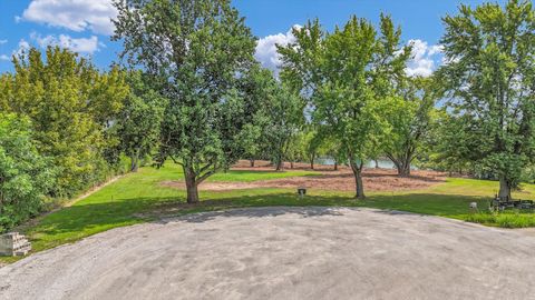 Tiny photo for 50 Moss Lake Drive, Farmer City, IL 61842 (MLS # 12502810)