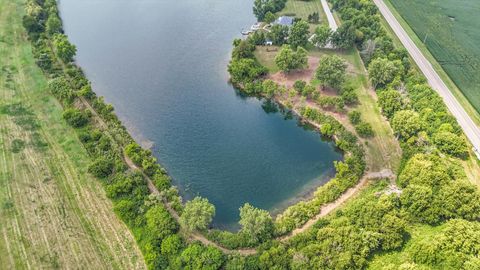 Tiny photo for 50 Moss Lake Drive, Farmer City, IL 61842 (MLS # 12502810)