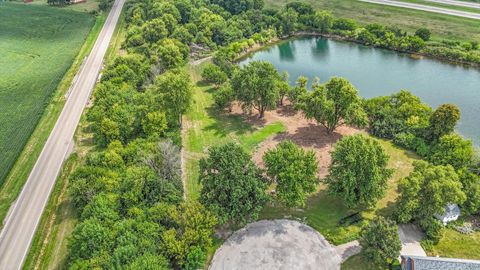Tiny photo for 50 Moss Lake Drive, Farmer City, IL 61842 (MLS # 12502810)