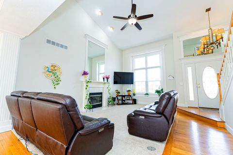 Tiny photo for 15 Greythorne Circle, Bloomington, IL 61704 (MLS # 12589166)