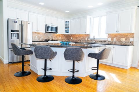 Tiny photo for 15 Greythorne Circle, Bloomington, IL 61704 (MLS # 12589166)