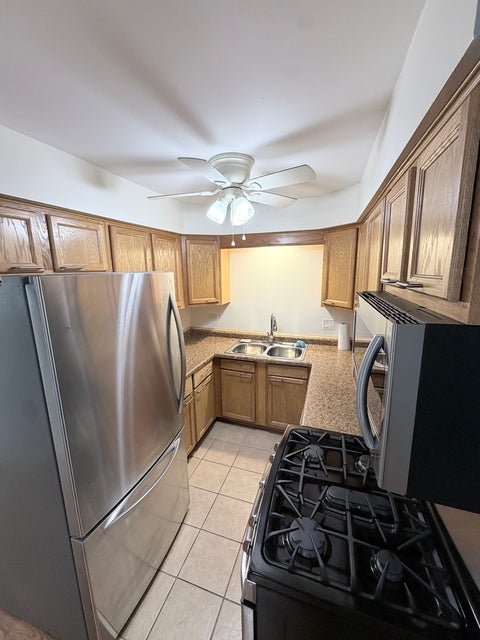 Tiny photo for 7005 99th Street #2W, Chicago Ridge, IL 60415 (MLS # 12746684)