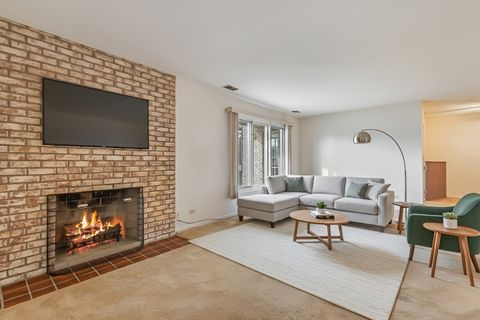 Tiny photo for 170 Grove Avenue #A, Des Plaines, IL 60016 (MLS # 12510189)