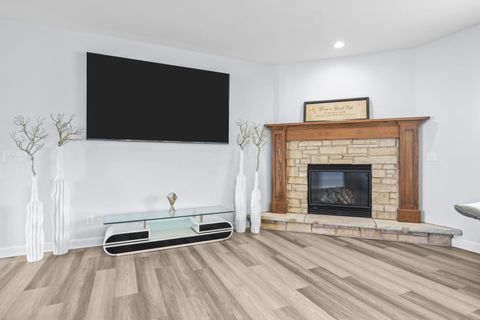 Tiny photo for 7803 Gleenwood Drive, Roscoe, IL 61073 (MLS # 12608851)