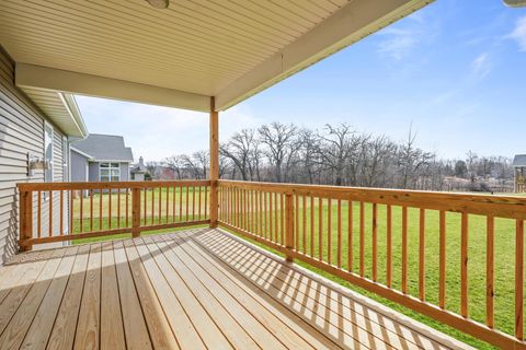 Tiny photo for 7803 Gleenwood Drive, Roscoe, IL 61073 (MLS # 12608851)