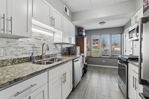 Tiny photo for 5024 Circle Court #1002, Crestwood, IL 60418 (MLS # 12599847)