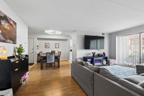 Tiny photo for 5024 Circle Court #1002, Crestwood, IL 60418 (MLS # 12599847)