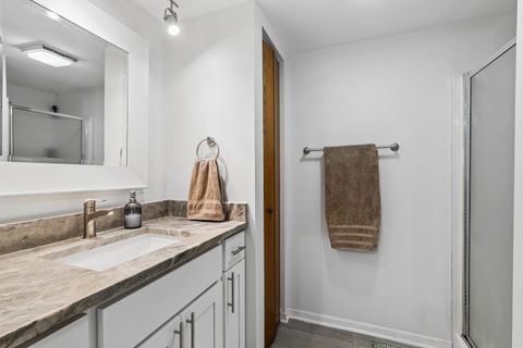 Tiny photo for 5024 Circle Court #1002, Crestwood, IL 60418 (MLS # 12599847)