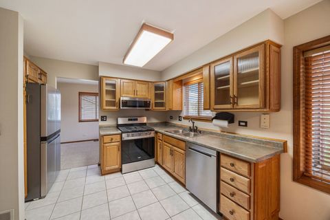 Tiny photo for 1152 Evergreen Drive, Carol Stream, IL 60188 (MLS # 12500308)