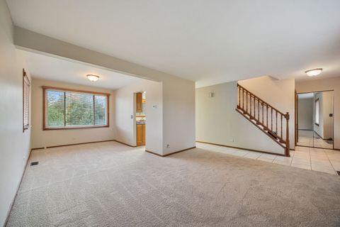 Tiny photo for 1152 Evergreen Drive, Carol Stream, IL 60188 (MLS # 12500308)