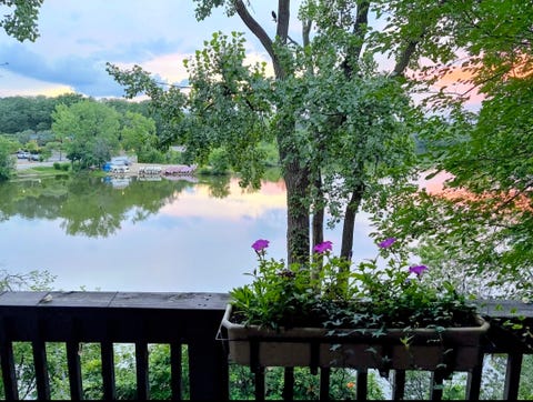Tiny photo for 5544 E Lake Drive #76-D, Lisle, IL 60532 (MLS # 12714634)