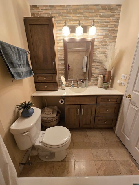 Tiny photo for 5544 E Lake Drive #76-D, Lisle, IL 60532 (MLS # 12714634)