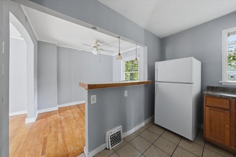 Tiny photo for 9709 S Yates Boulevard, Chicago, IL 60617 (MLS # 12734409)