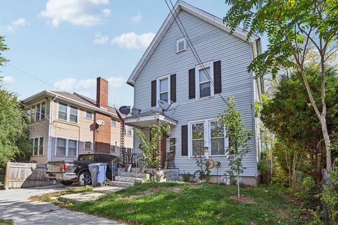 215 S Park Avenue Waukegan IL 60085