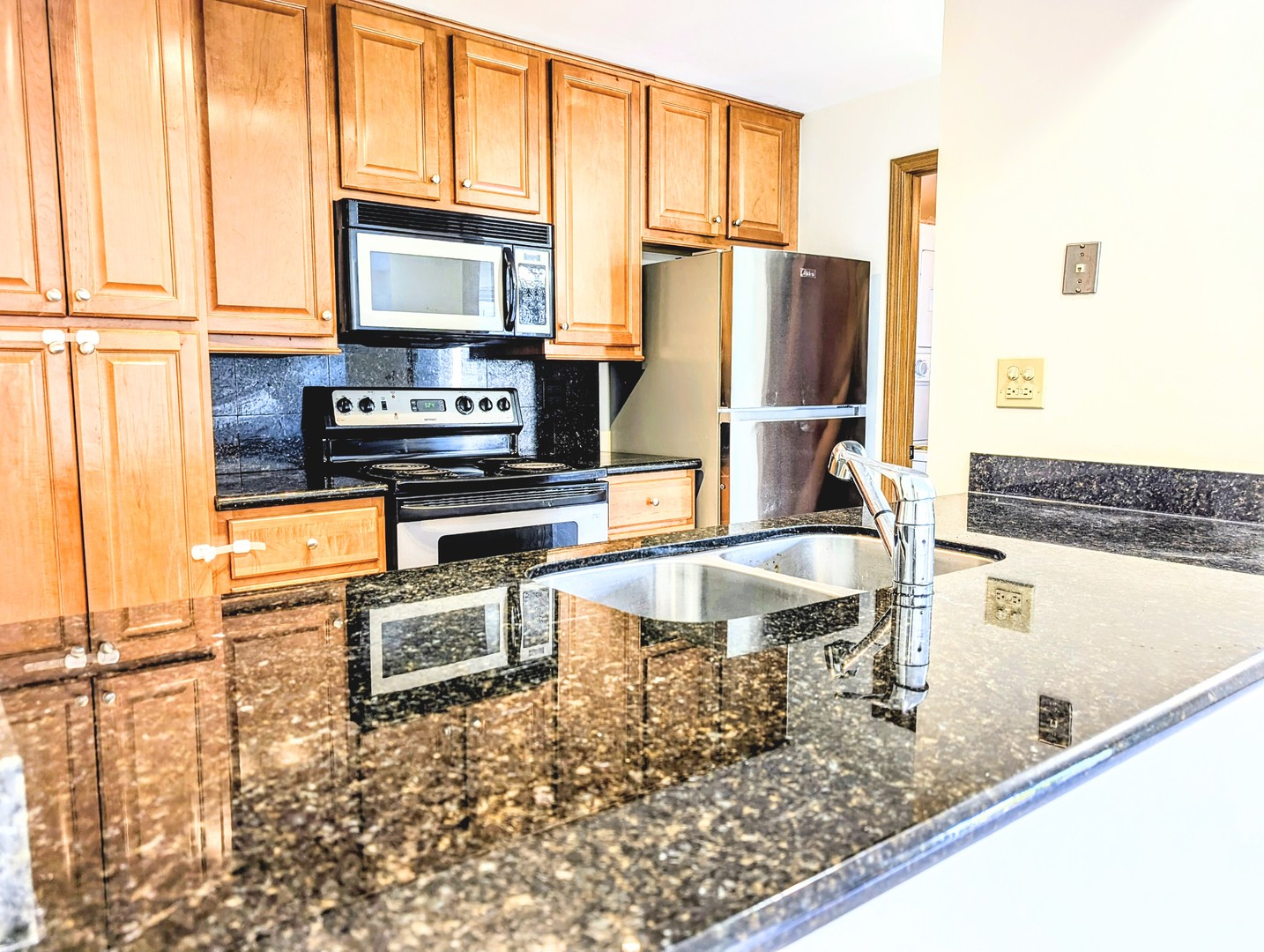 1751 Sleepy Hollow Court 7