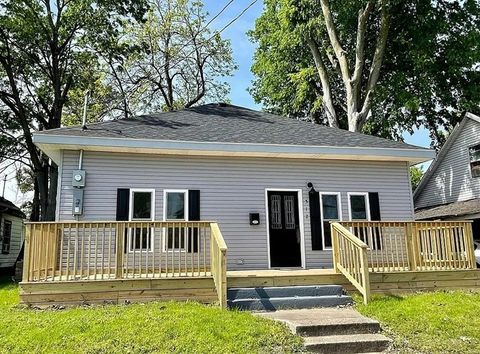 Photo of 512 E 5th Street, Metropolis, IL 62960 (MLS # 12548502)