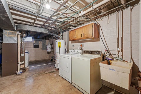 Tiny photo for 20500 Bensley Avenue, Lynwood, IL 60411 (MLS # 12786435)