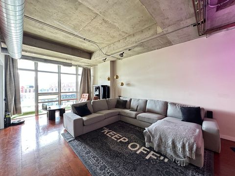 Tiny photo for 1610 W FULLERTON Avenue #405, Chicago, IL 60614 (MLS # 12459593)