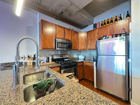 Tiny photo for 1610 W FULLERTON Avenue #405, Chicago, IL 60614 (MLS # 12459593)