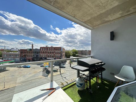Tiny photo for 1610 W FULLERTON Avenue #405, Chicago, IL 60614 (MLS # 12459593)