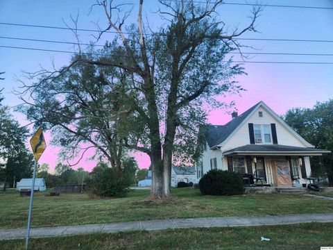 Photo of 413 S Main, Loraine, IL 62349 (MLS # 12509331)