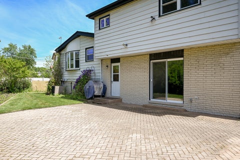 Tiny photo for 9834 N Maynard Terrace, Niles, IL 60714 (MLS # 12678003)