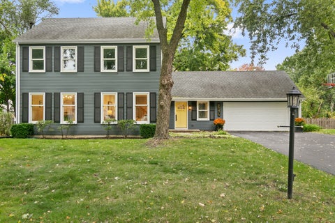 Photo of 6S475 Sussex Road, Naperville, IL 60540 (MLS # 12768765)