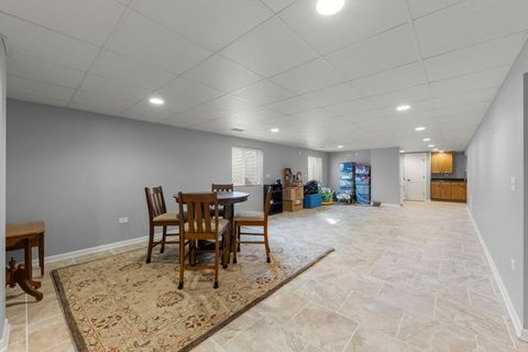 Tiny photo for 621 Western Drive, North Aurora, IL 60542 (MLS # 12592396)